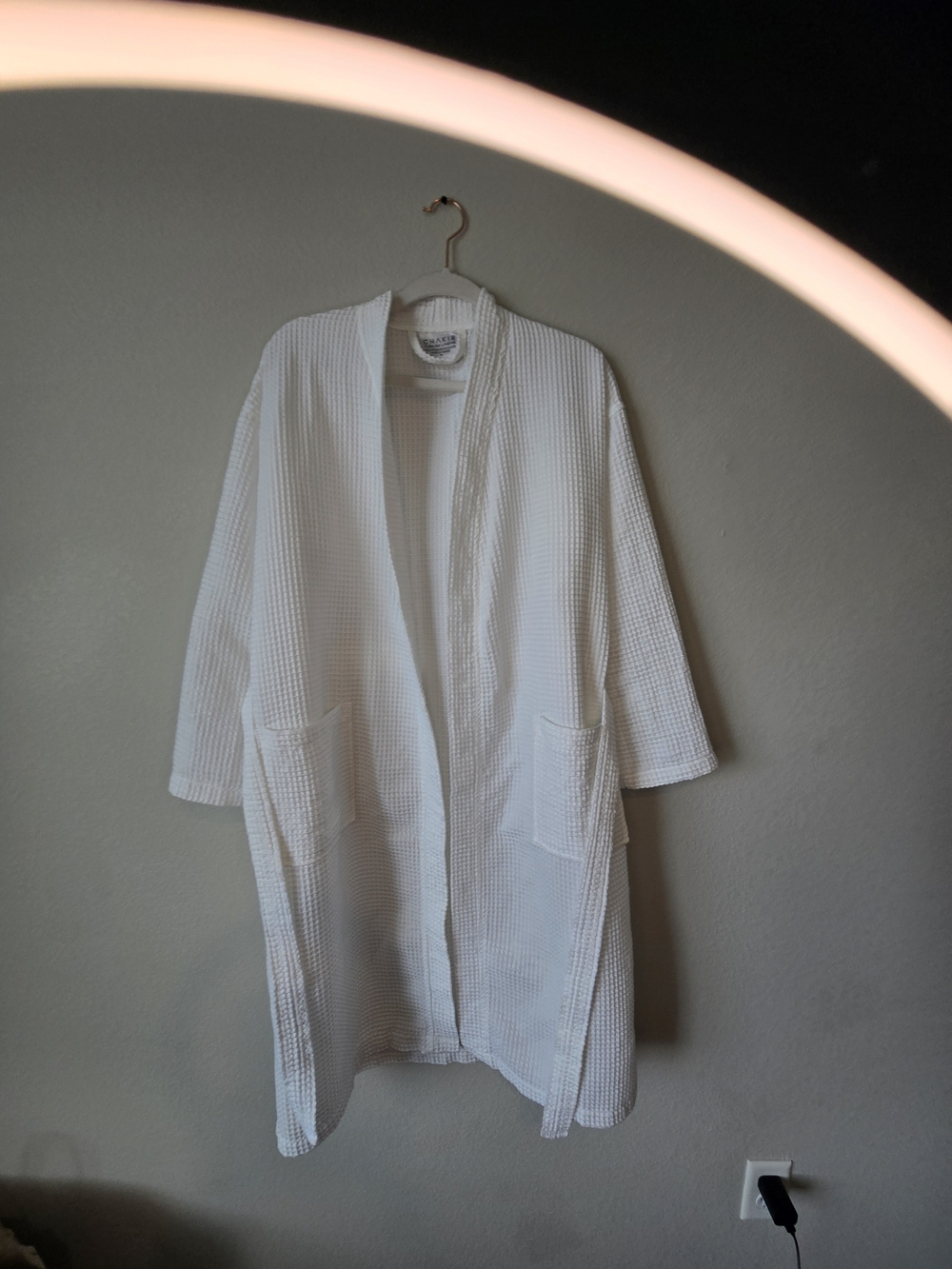 Classic White Waffle Knit Robe - Unbranded